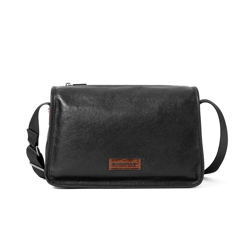 Sharkborough Crossbody Bag Black