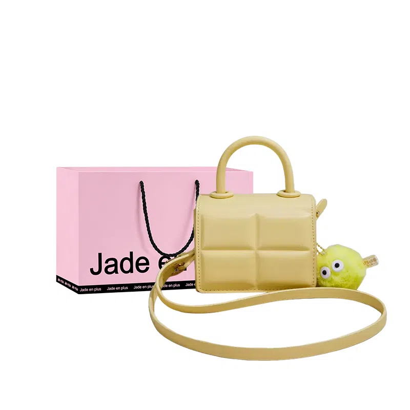 Jade en plus PU