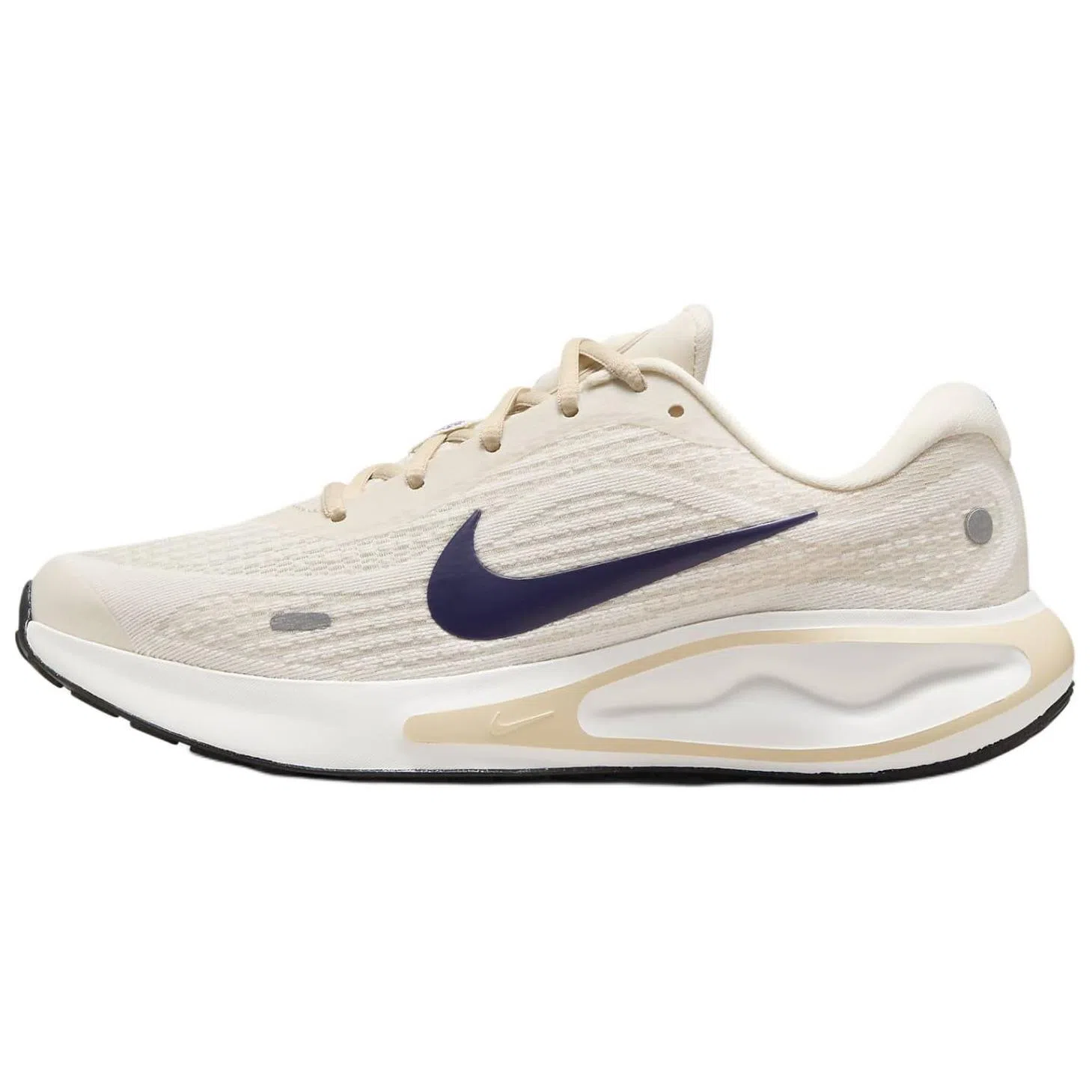 Nike Journey Run Ivory