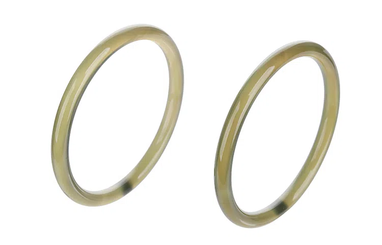 蒂尼诗 冰种远山黛细圆条茶美人条晴水 玉髓 玉石手镯 女款