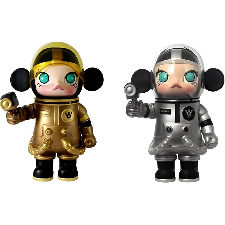 POP MART SPACE MOLLY