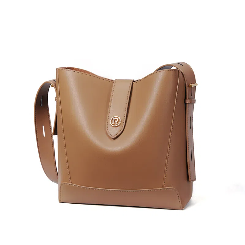 红蜻蜓 大容量休闲上班通勤 牛皮 水桶包斜挎单肩手提包 中号 女款 咖啡色