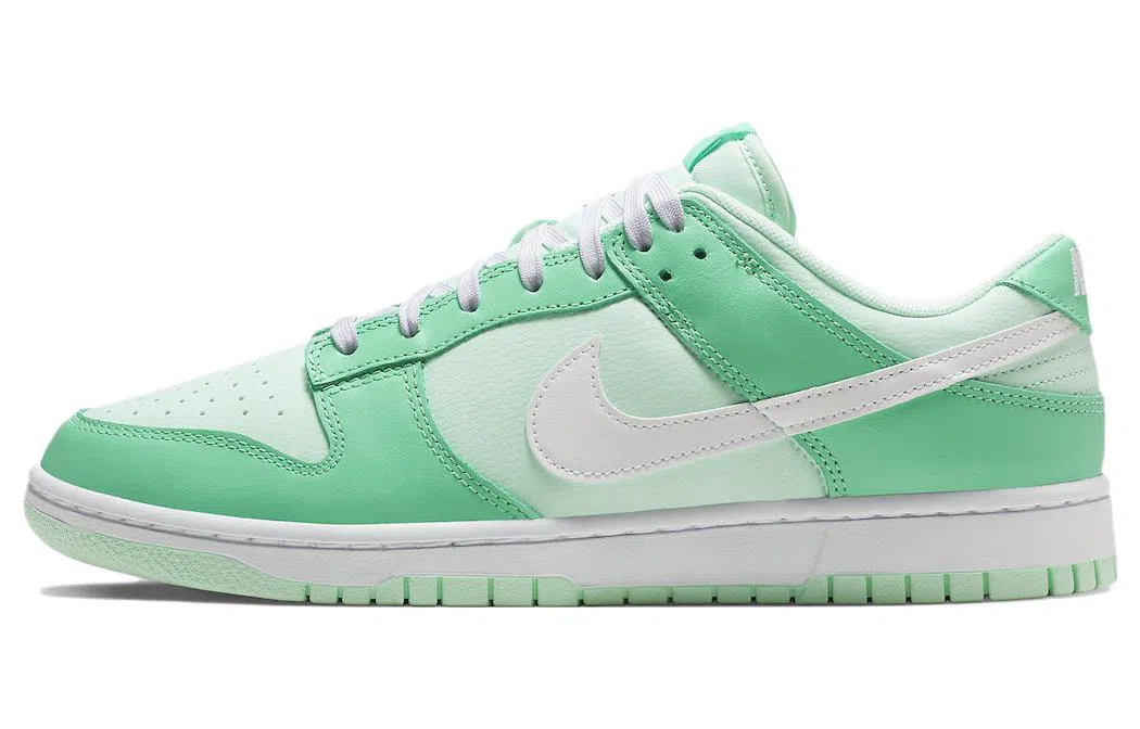 Nike Dunk Low retro "mint foam"