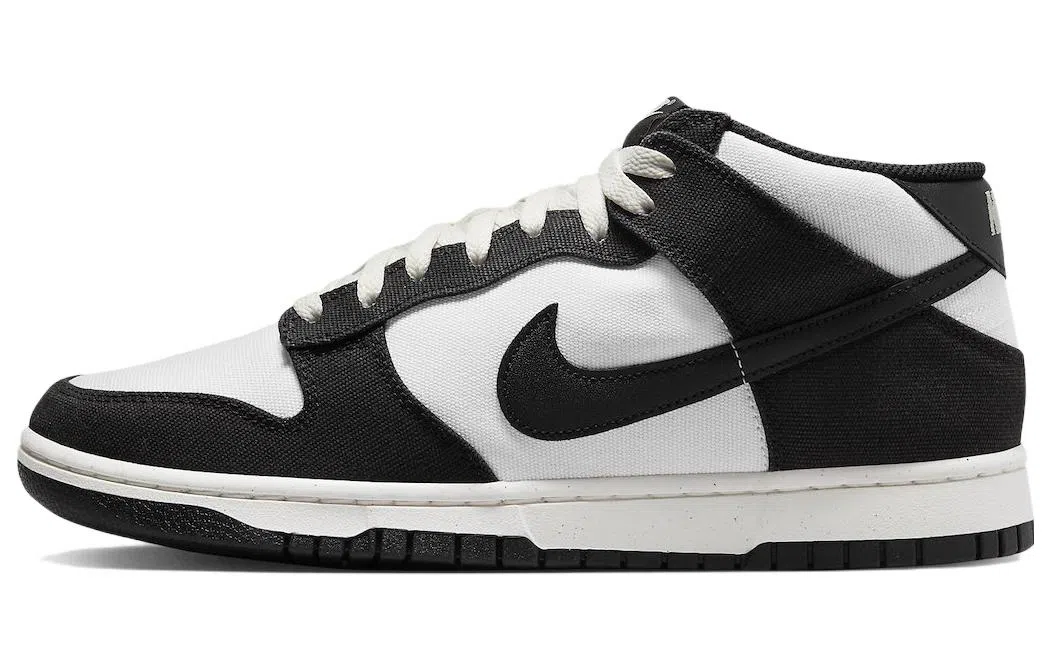 Nike Dunk Mid Black White