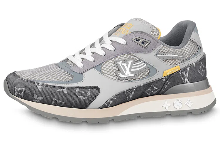 LOUIS VUITTON Run Away