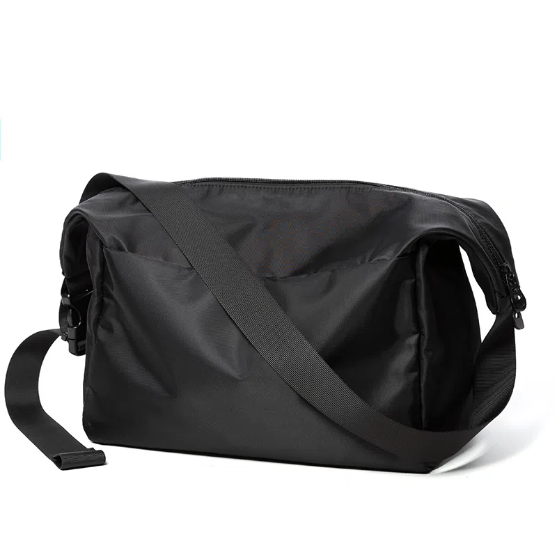MOYYI Messenger Bag Black