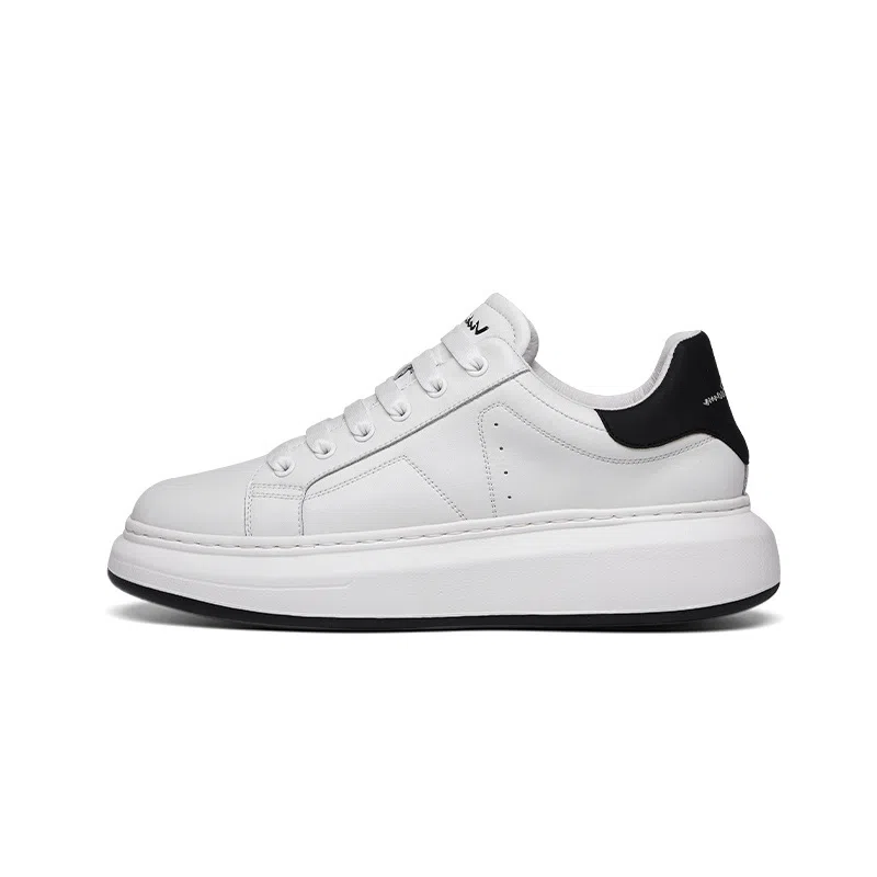 VICKI BROWN Low-Top Sneakers