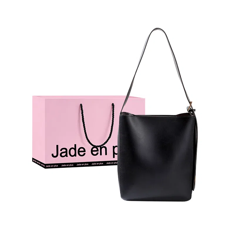 Jade en plus Bucket Bag
