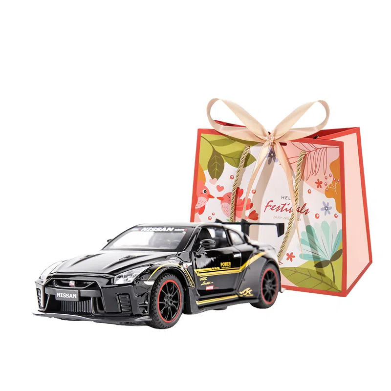 TY MODELS GTR R35
