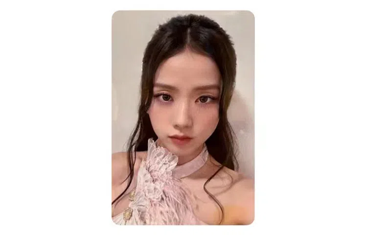 YG Entertainment BLACKPINK JISOO SOLO ME