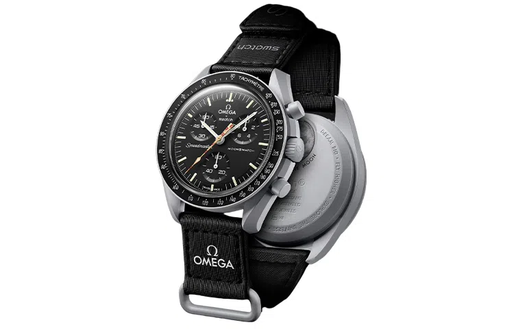 Swatch x Omega SO33M102-108