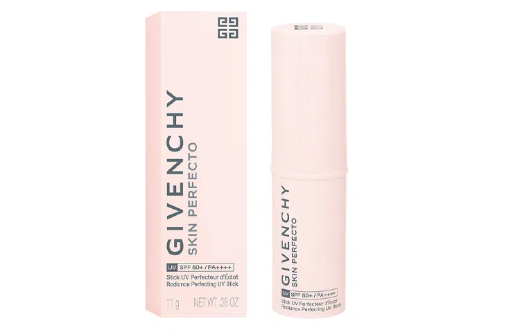 GIVENCHY SPF50+ 11g