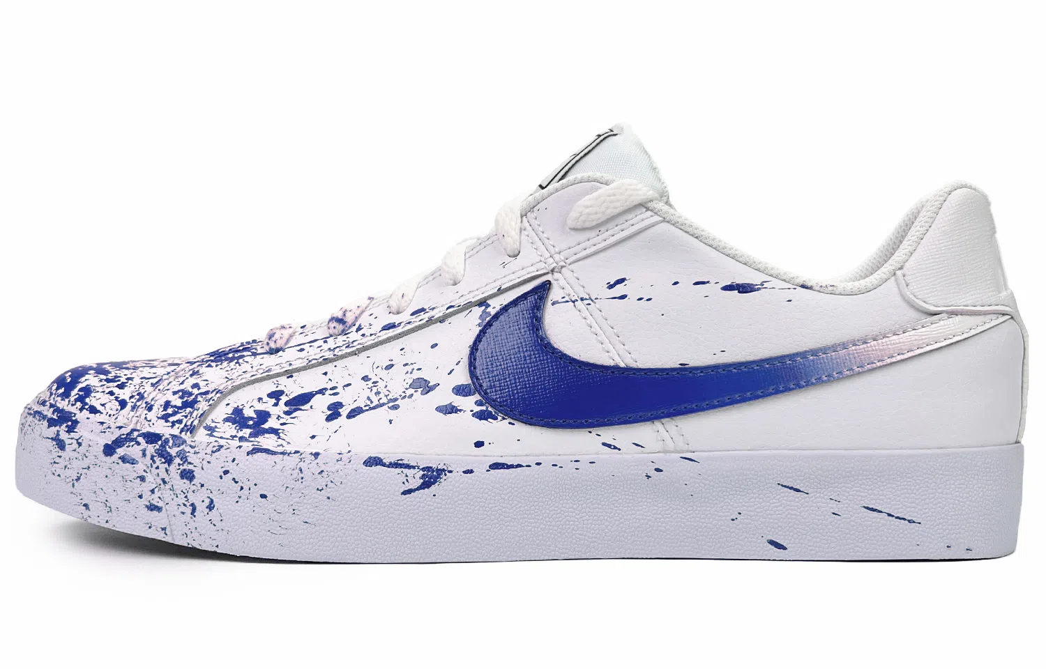 Nike Court Royale