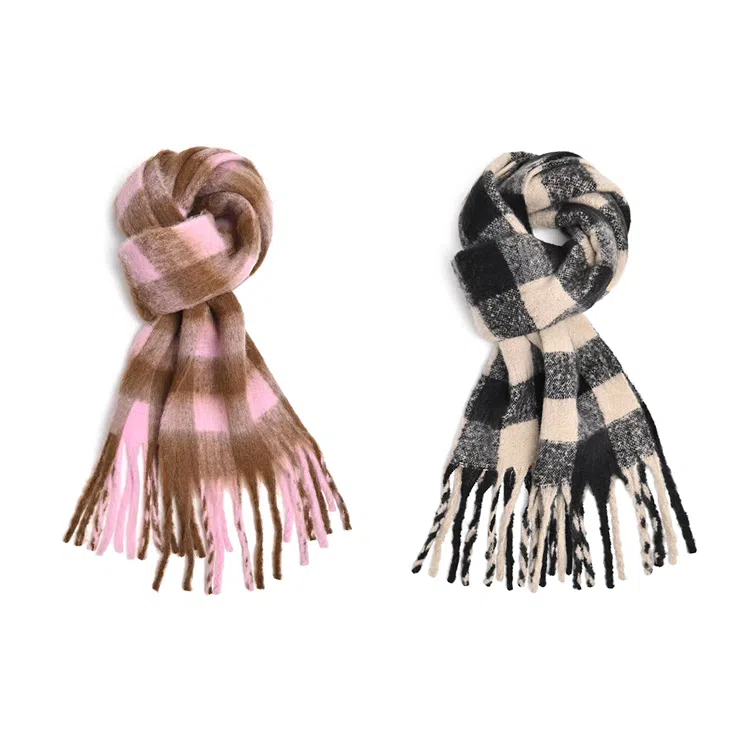 浪莎 超级氛围感马海毛流苏韩系加厚保暖格子仿羊绒 绒线围巾 通用