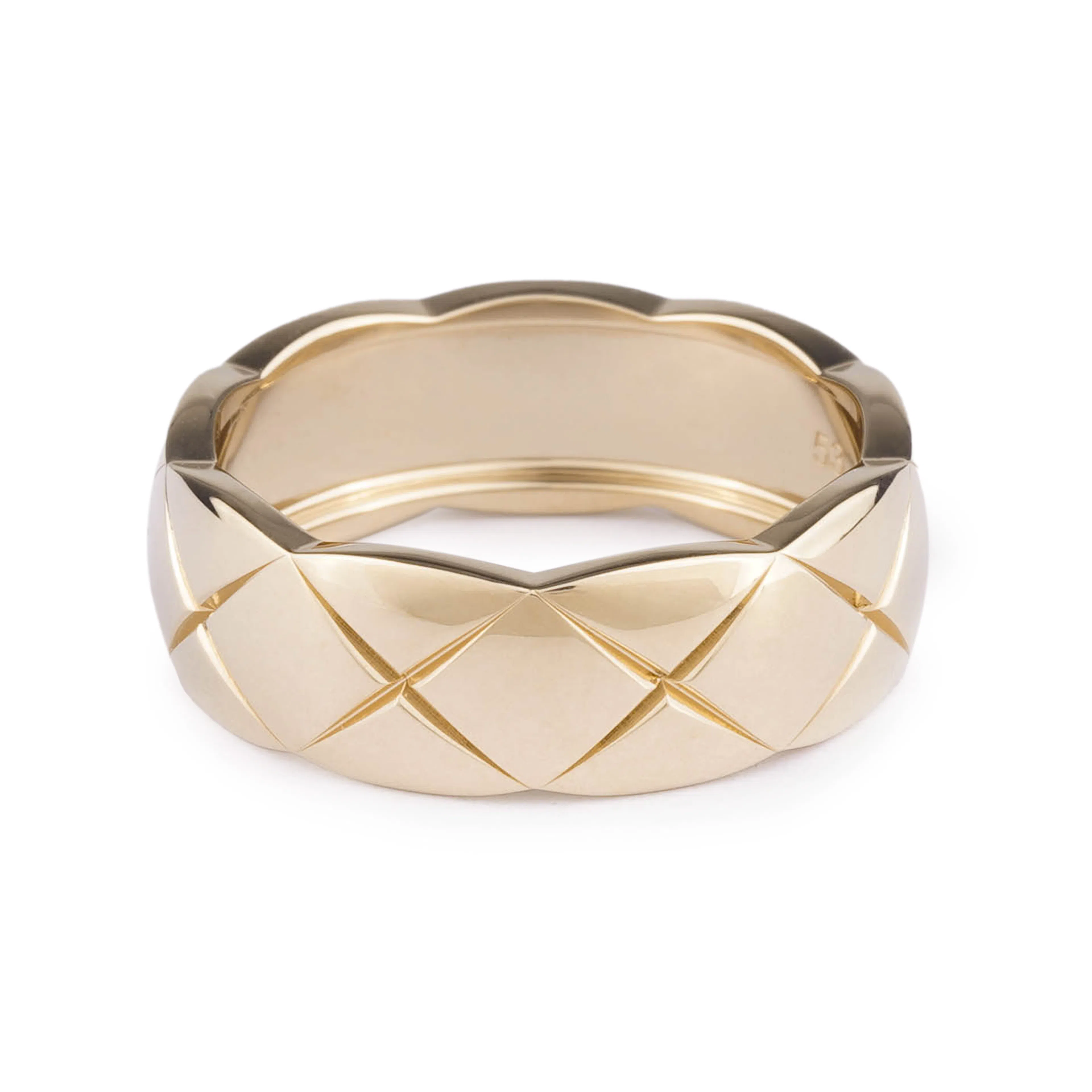 CHANEL Coco Crush Beige 18K