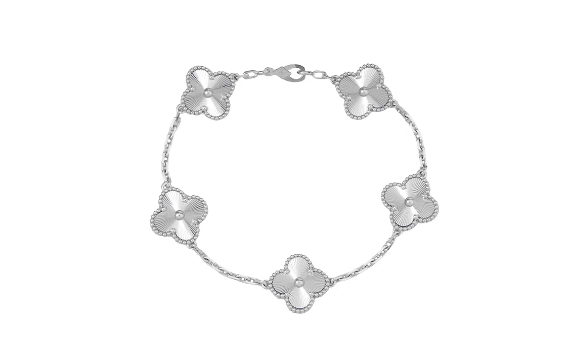 Van Cleef Arpels 18k
