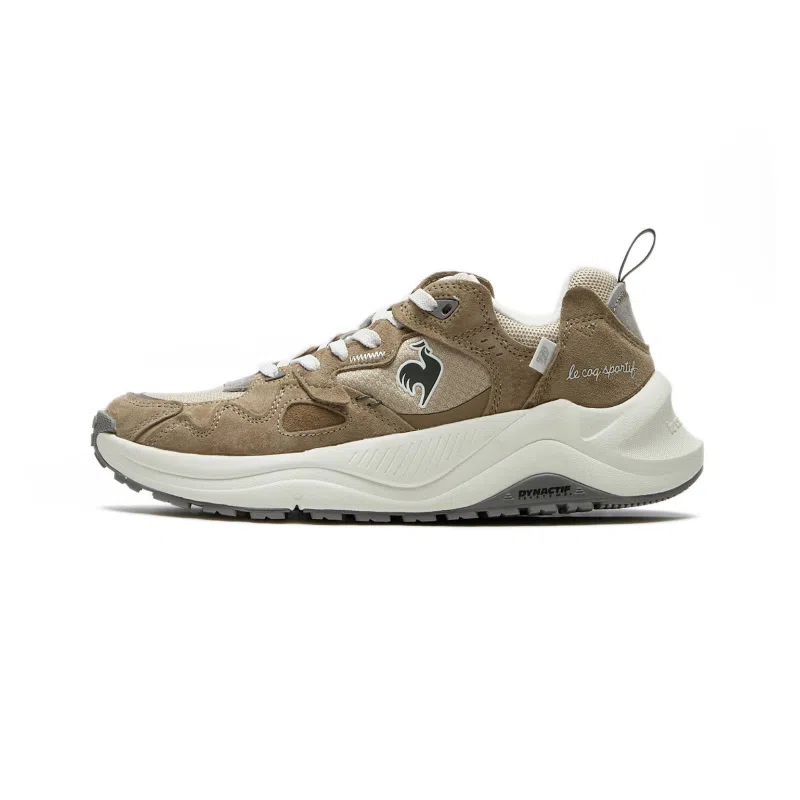 Le Coq Sportif R Series