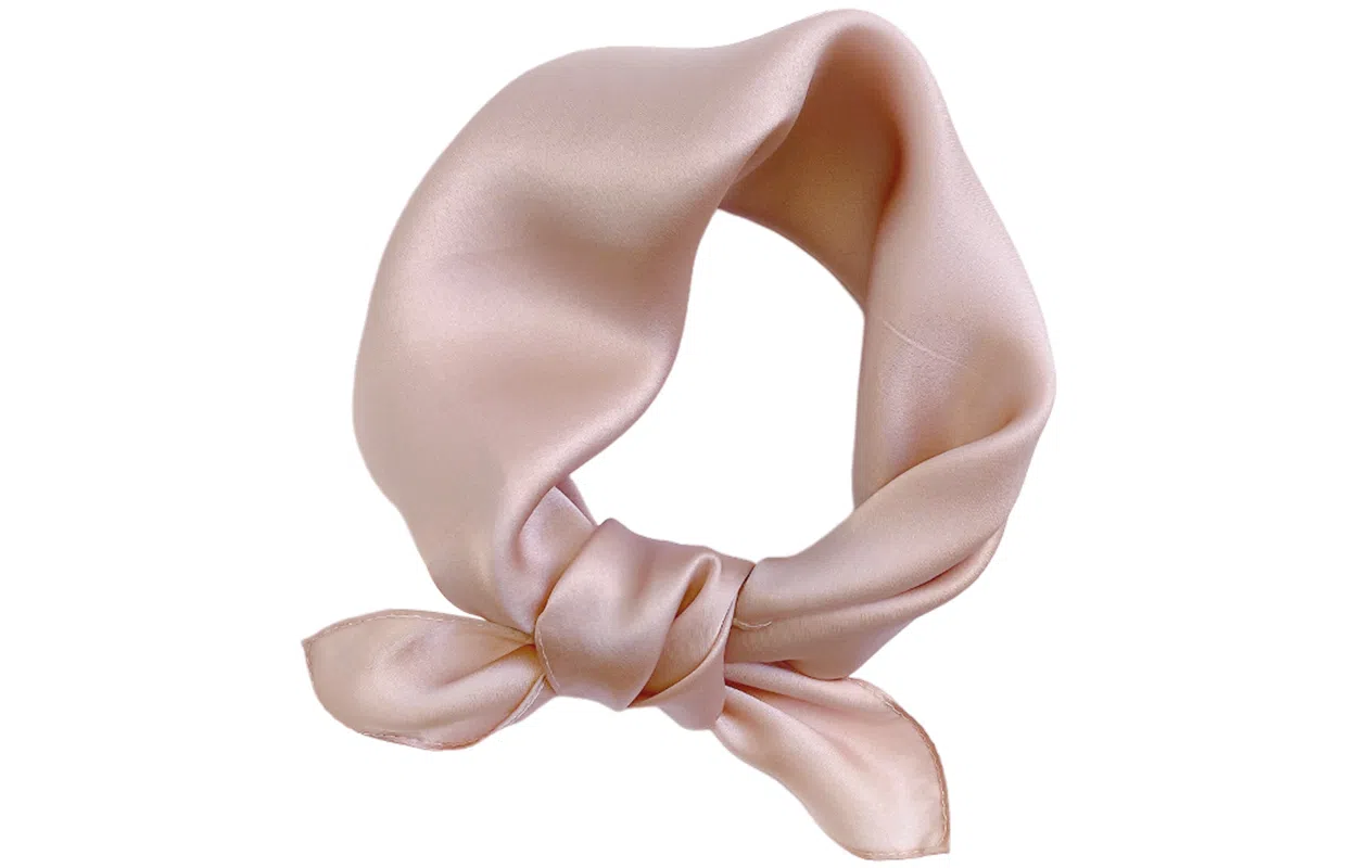 优幽兰 经典纯色小方巾气质优雅减龄职业通勤实用小领巾韩版洋气护颈薄围巾搭配衬衫连衣裙装饰 桑蚕丝 丝巾 女