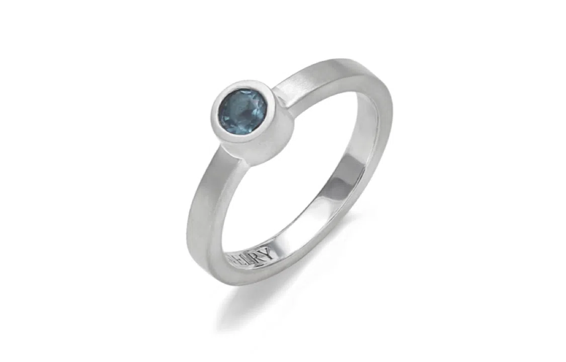 Empress47 DARK OCEAN 925