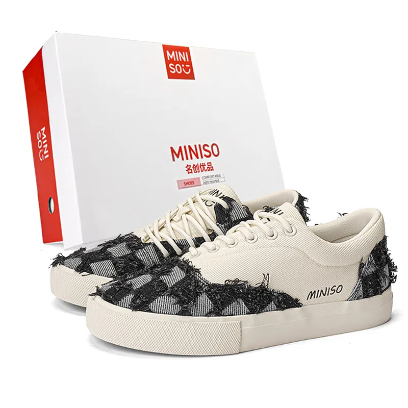 MINISO M