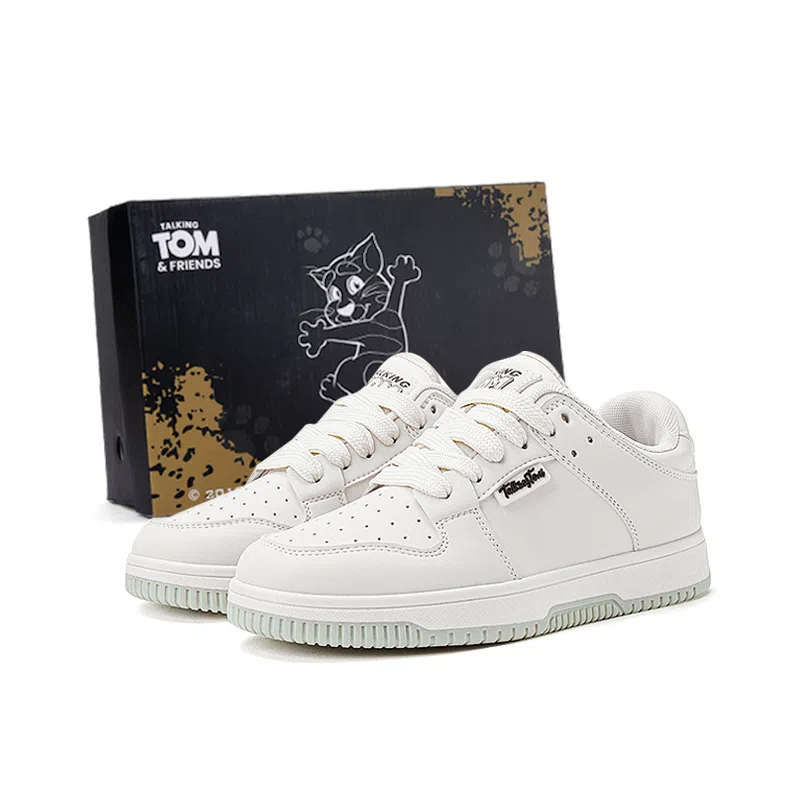 TALKING TOM Classic Sneakers