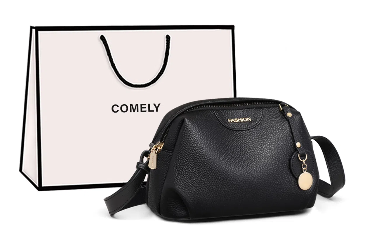 COMELY Crossbody Bag Black