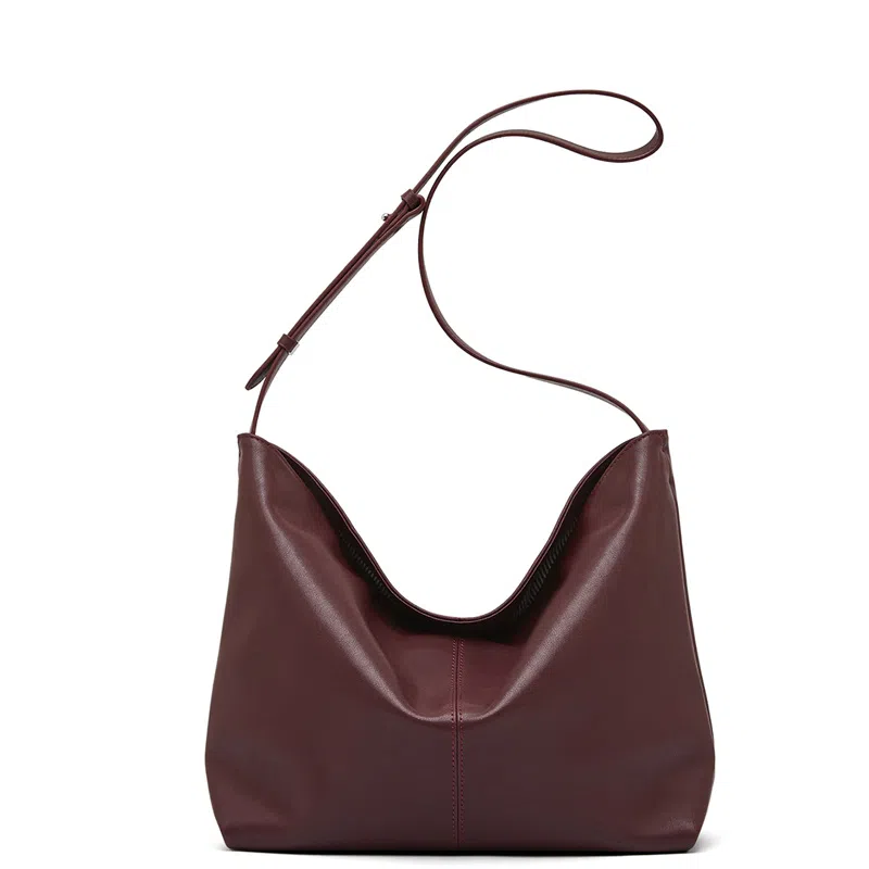 VANDEE Shoulder Bag