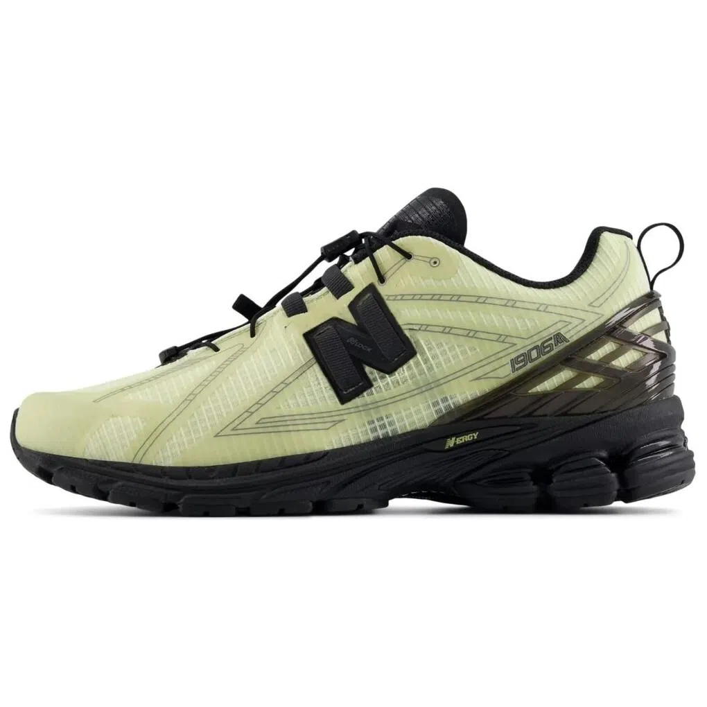 New Balance 1906R Beige