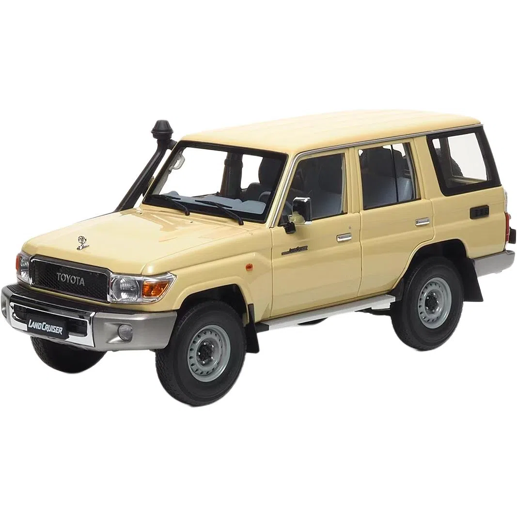 Almost Real Land Cruiser LC76 2017 118