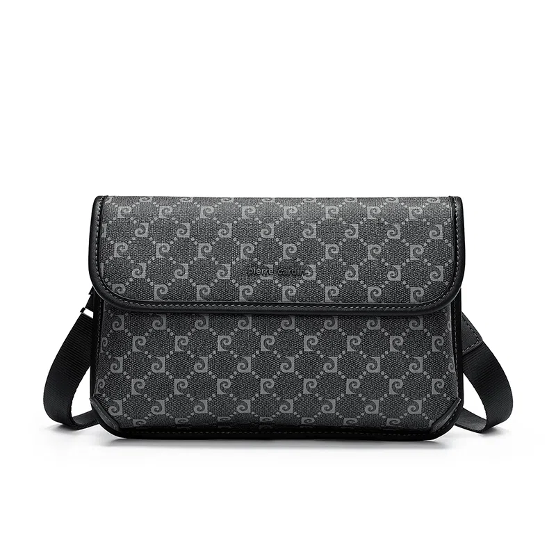 PIERRE CARDIN pvc
