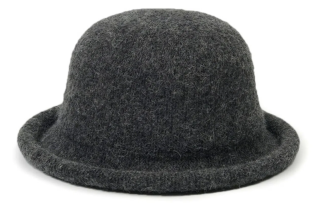 优幽兰 时尚百搭高级感显脸小圆顶休闲简约纯色复古氛围感高颜值小众设计感卷边 聚酯纤维 渔夫帽 女款