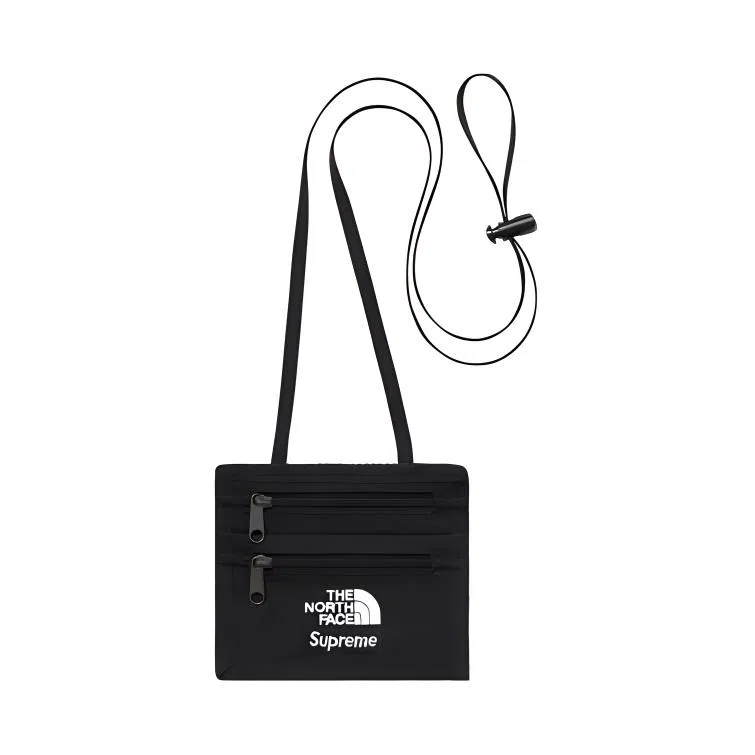Supreme Supreme FW18 Expedition Travel Walle LOGO