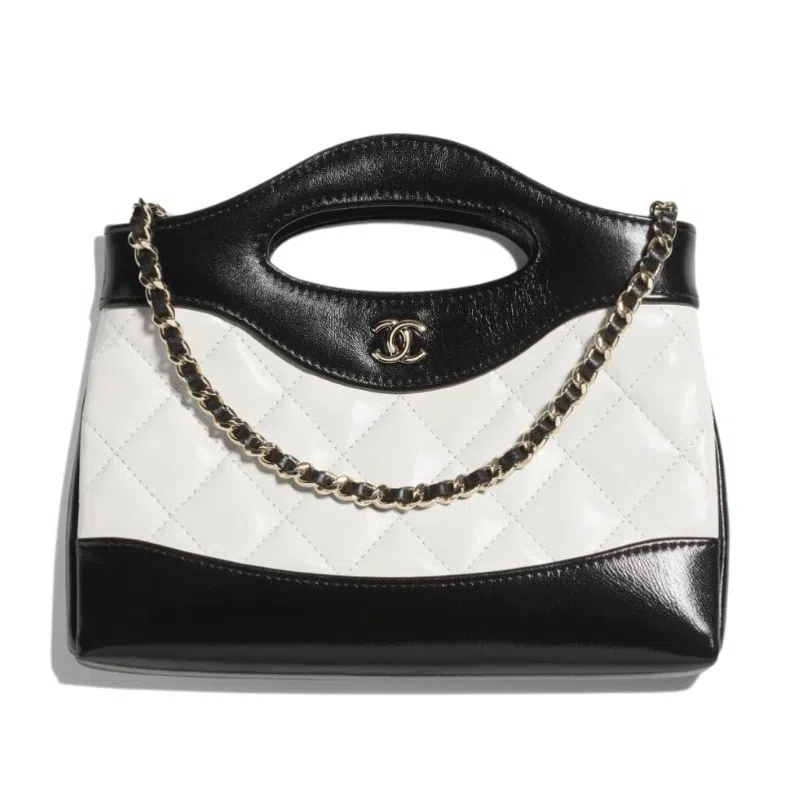 CHANEL 24B 31Bag
