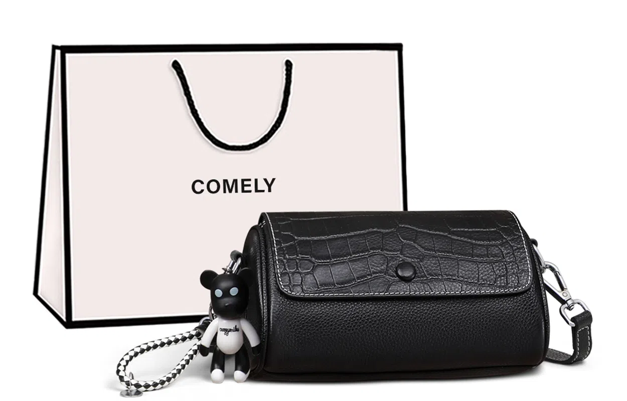 COMELY 38