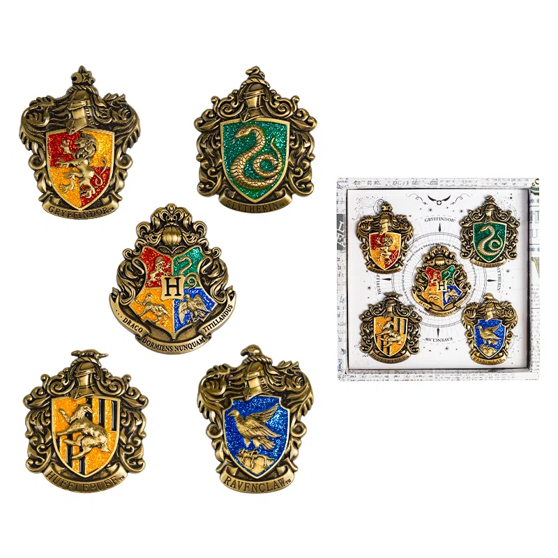 Harry Potter Hogwarts Crest Badge