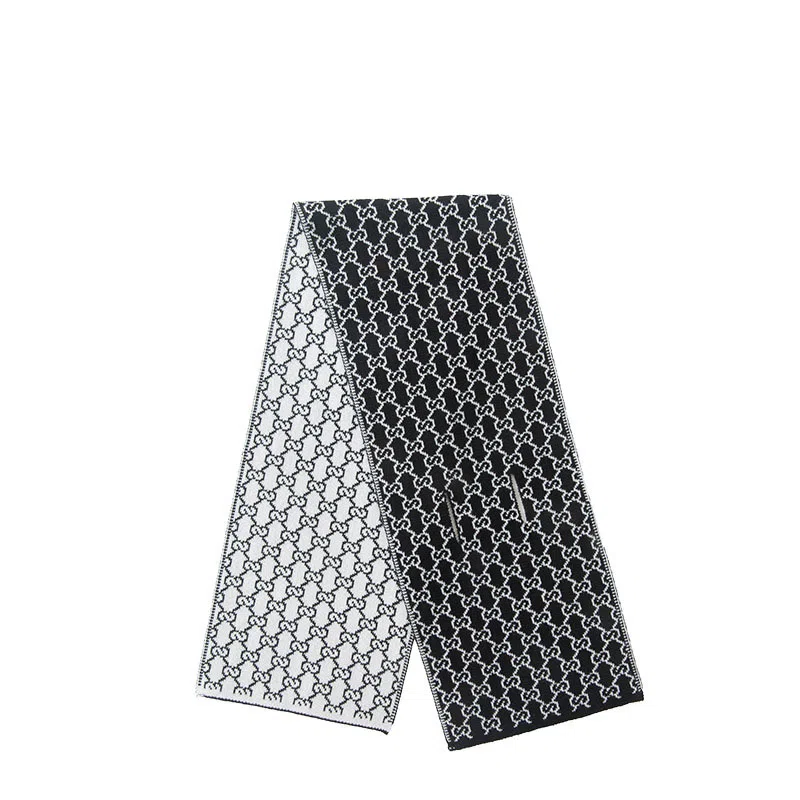 山一丸 新款短款秋冬护颈交叉巾潮字母轻奢 绒线围巾 男女同款情侣款