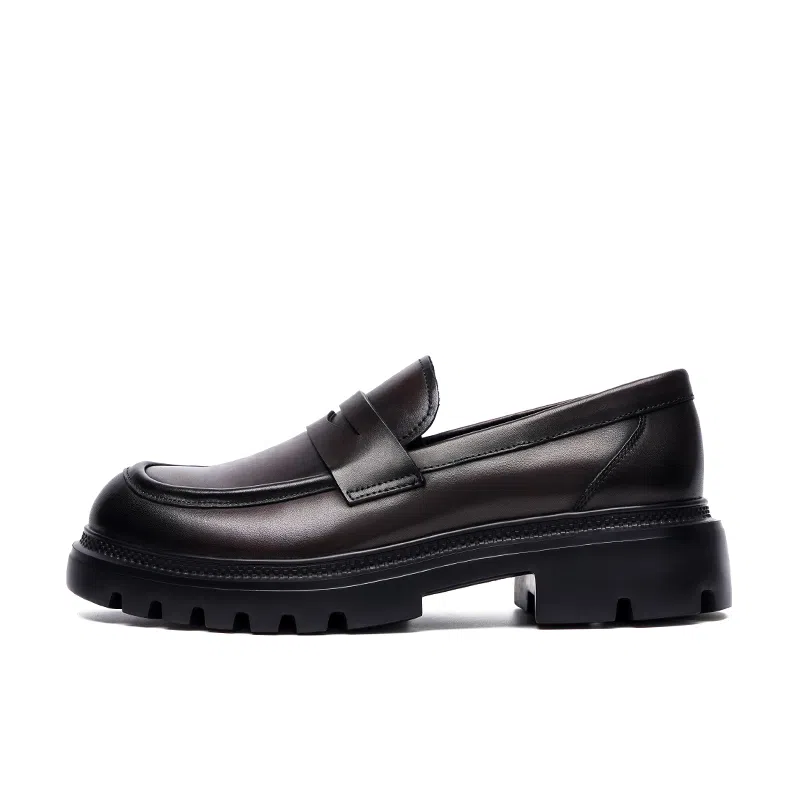 AQUASCUTUM