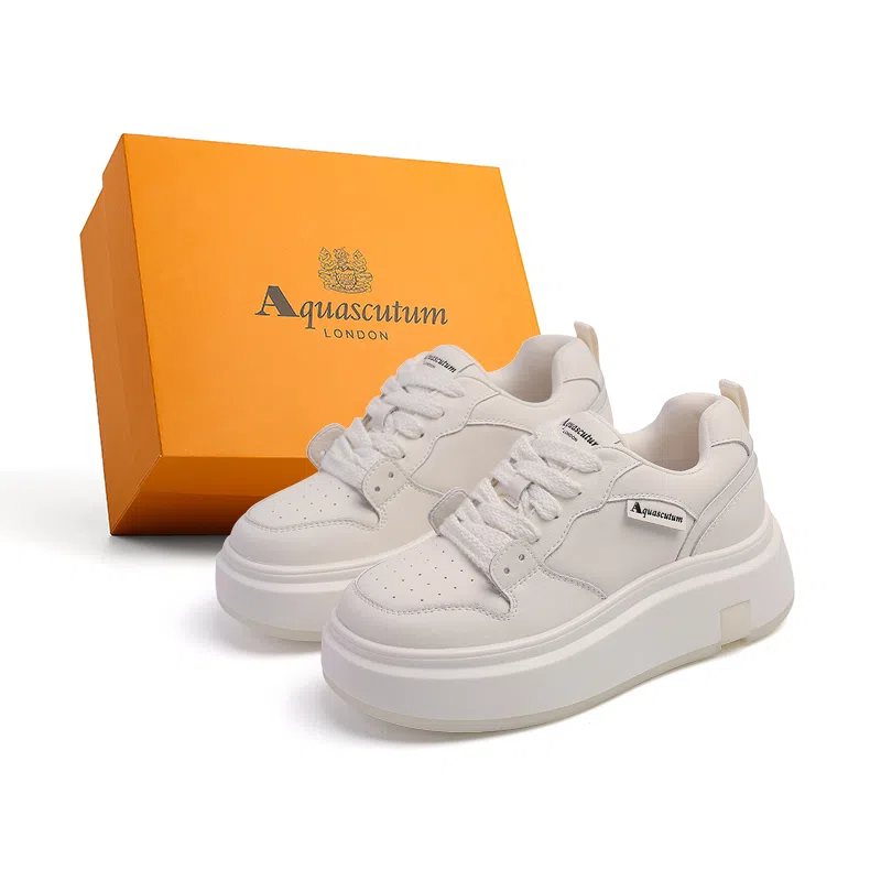 AQUASCUTUM