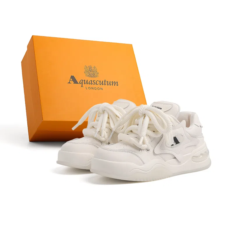 AQUASCUTUM