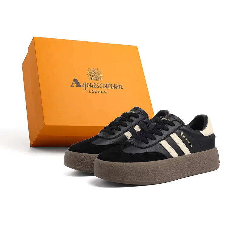 AQUASCUTUM