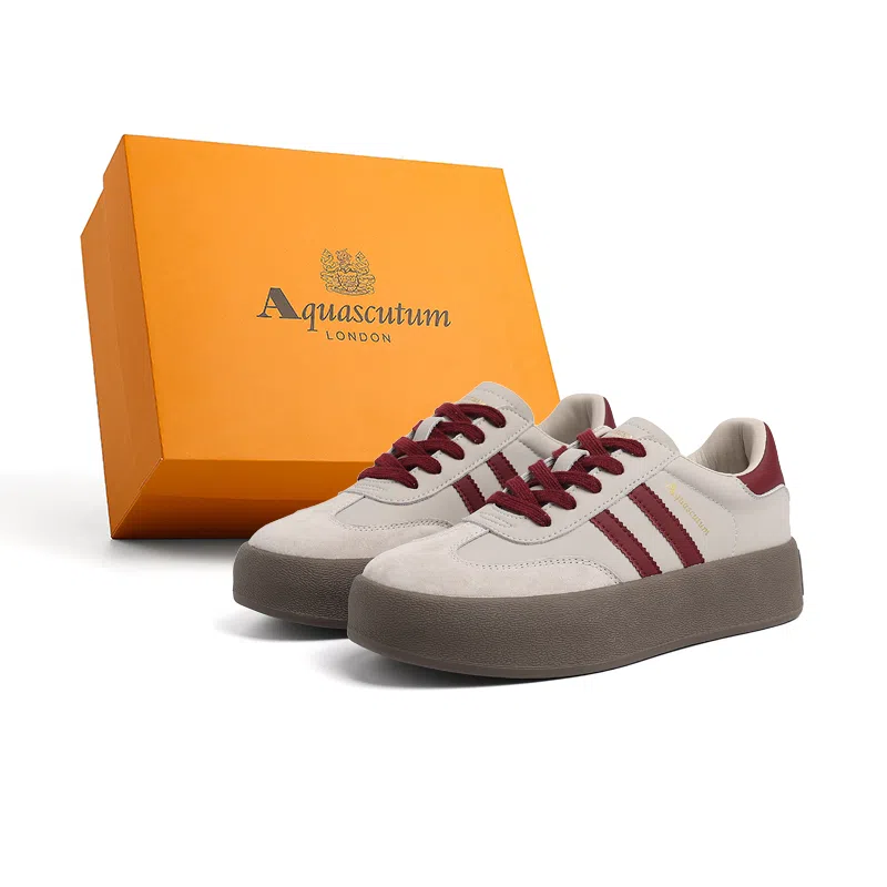 AQUASCUTUM