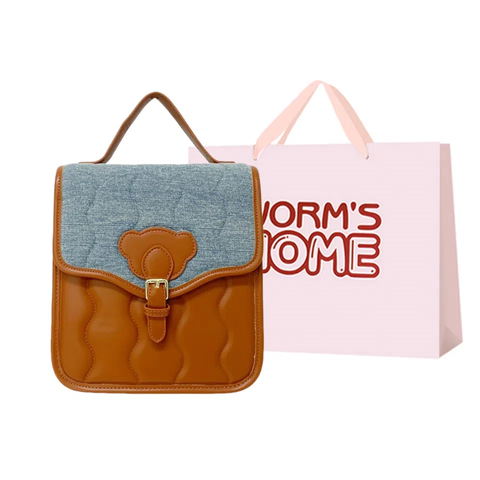 WORM'S HOME Retro Backpack