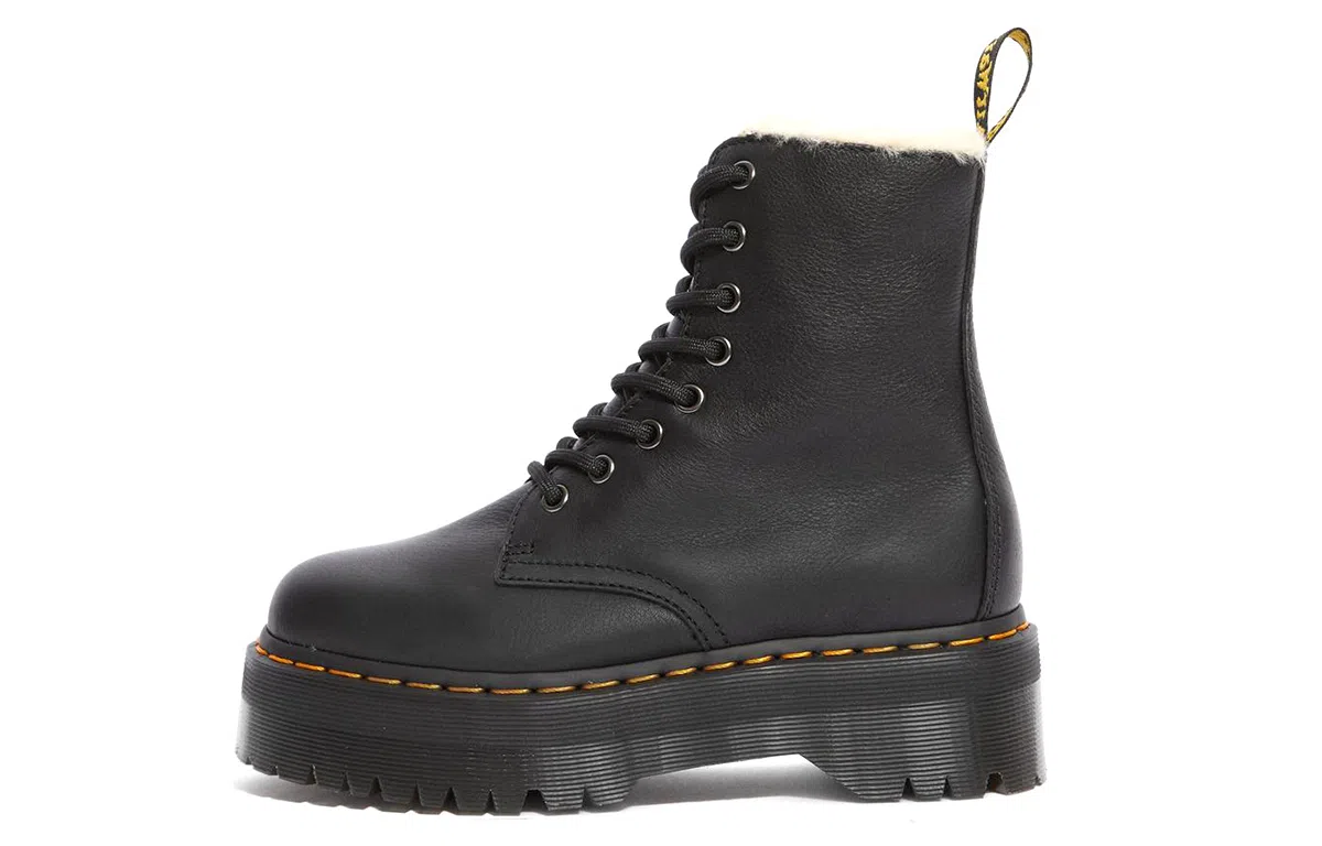 Dr. Martens Jadon