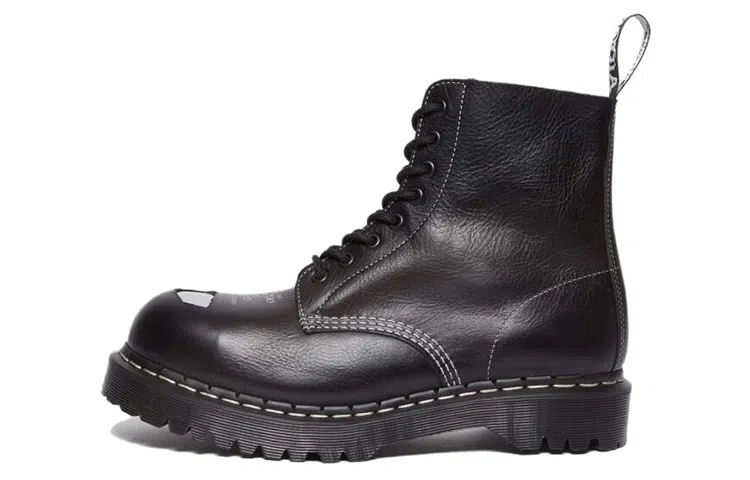 Dr.Martens