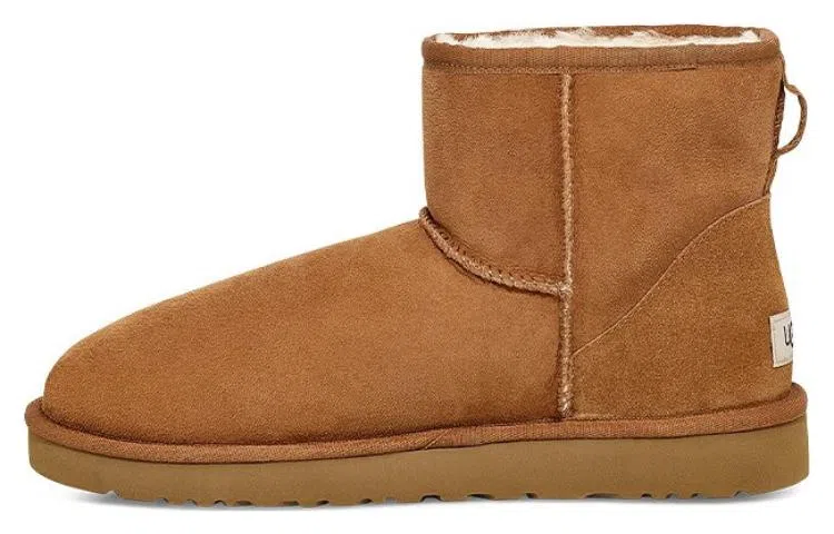 UGG Classic Mini