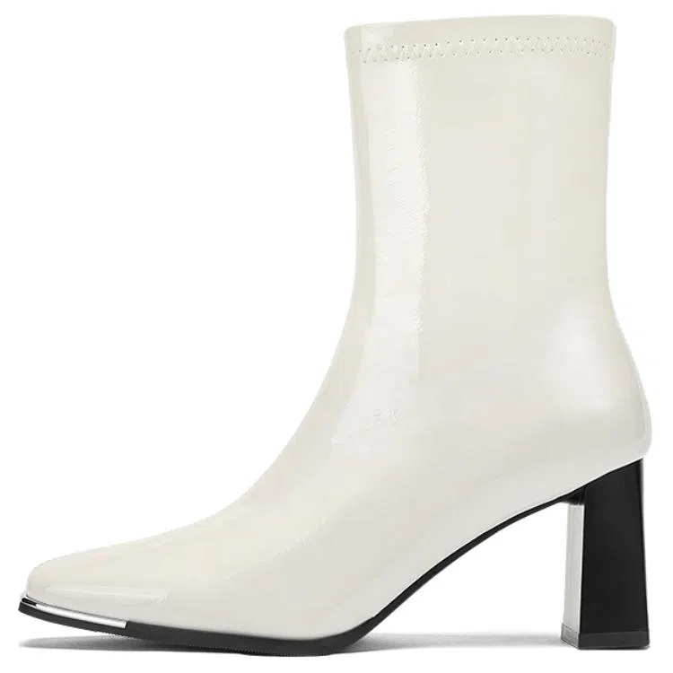 DAPHNE PU