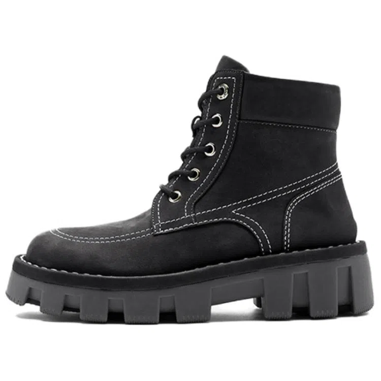 NINE WEST