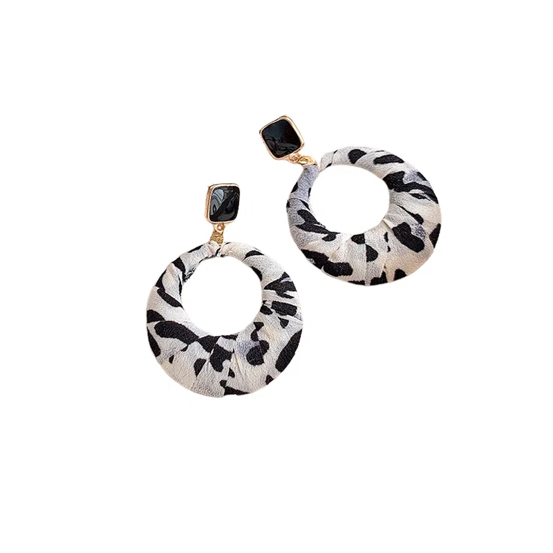 彤彤兔 高级感布艺豹纹耳环欧美个性夸张 树脂 耳环 女款