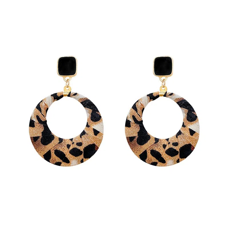 彤彤兔 高级感布艺豹纹耳环欧美个性夸张 树脂 耳环 女款