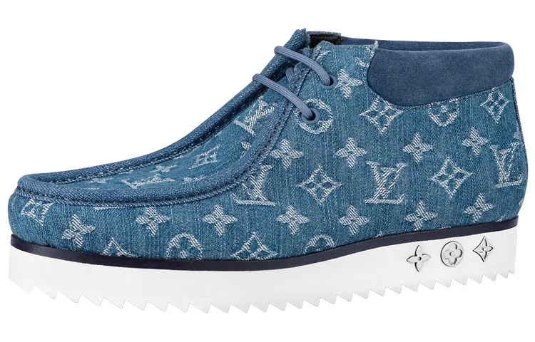 LOUIS VUITTON Mods